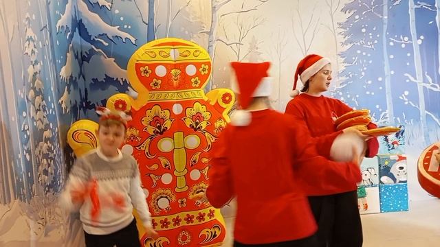 Необыкновенные елки в Челябинске