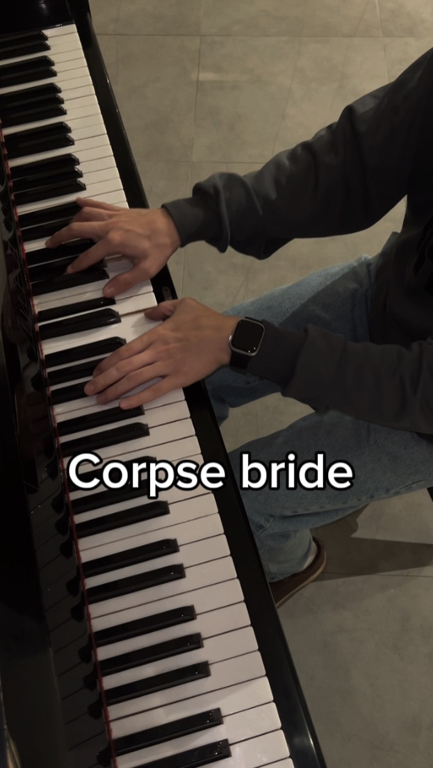 Corpse Bride💫 смотреть онлайн