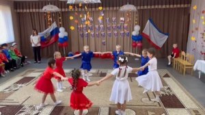Патриотический танец «Россия» МБОУ УВК Школьная академия им.Мальцева А.И.  подготовительная группа