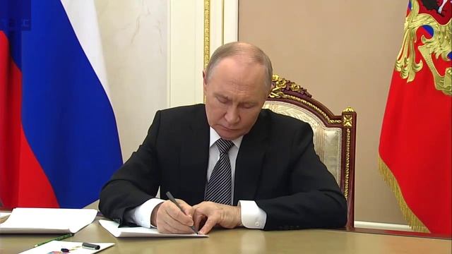 Глава СПЧ Валерий Фадеев рассказал Владимиру Путину на проблемы с плановой медициной для бездомных смотреть онлайн