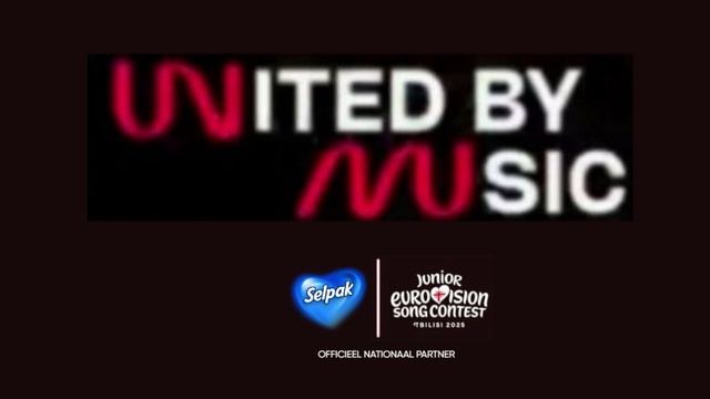 United by Music naar Selpak Papieren Handdoek