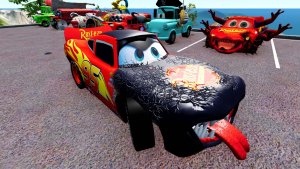 МАШИНКИ летят с РАМПЫ в ПРОПАСТЬ и РАЗБИВАЮТСЯ. МУЛЬТИКИ ПРО МАШИНКИ.