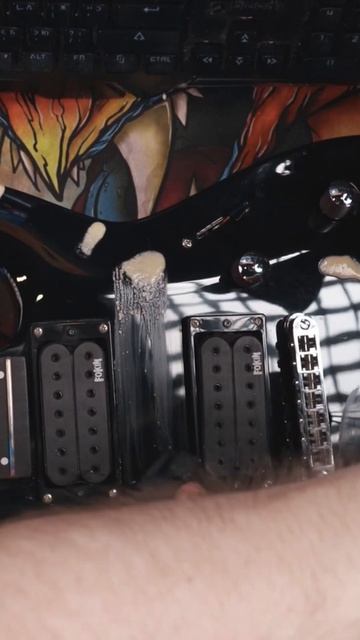 Защитный воск для лакированных поверхностей музыкальных инструментов смотреть онлайн