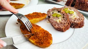 ГОРЯЧЕЕ БЛЮДО И ЗАКУСКА НА ПРАЗДНИЧНЫЙ СТОЛ - Мясной рулет из фарша на праздничный стол!