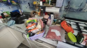 ПОРЯДОК В КУХОННЫХ ШКАФЧИКАХ. ч.2. УБОРКА КВАРТИРЫ ПЕРЕД НОВЫМ ГОДОМ