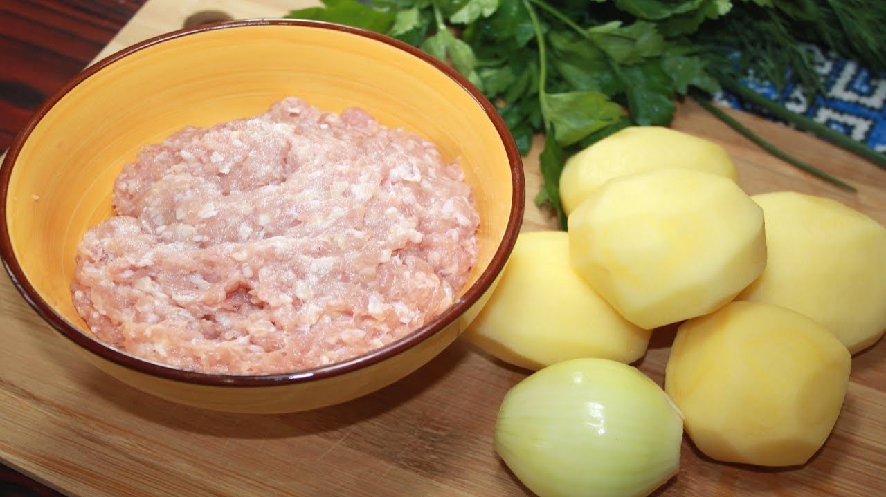 Нескучный Ужин из Картошки и Фарша. смотреть онлайн