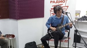 Данил Перельштейн (гитара / - нарезка) mid