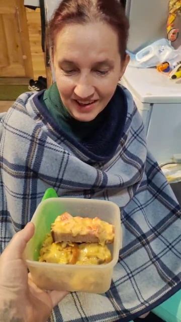 Доча приходила, принесла гостиницы 🫶 #гостинцы #гостинцыотдочки смотреть онлайн