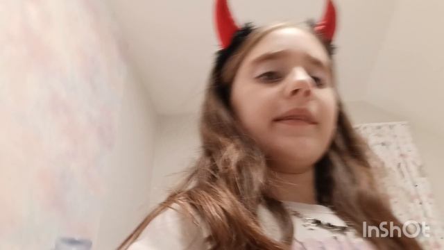 Игра в молчанку с младшей сестрой! смотреть онлайн