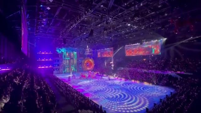 😍В Москве красиво прошла премьера ледового шоу Татьяны Навки «Щелкунчик»😍 смотреть онлайн