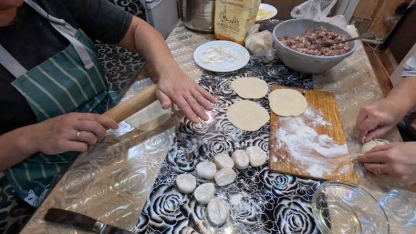 Лепим манты из лосятины