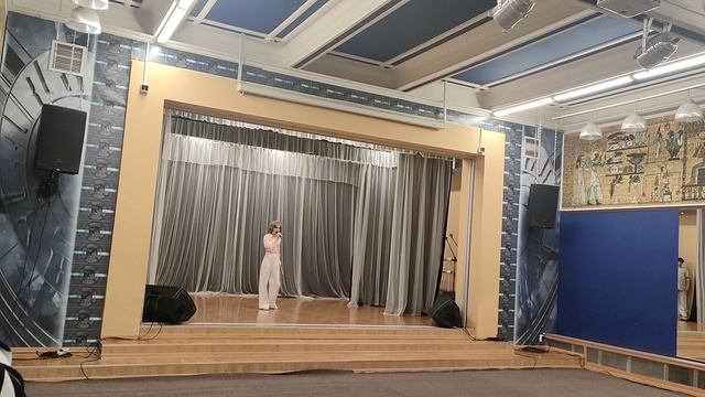 Филиппова Ольга "Нас учили быть птицами" смотреть онлайн