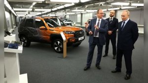 Веста за 2,4 МЛН или китаец_ Менеджер Lada ОШАРАШИЛ признанием_ «За 2 млн вы ТЕРПИЛЫ на патриотизме_
