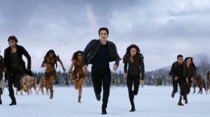 Битва вампиров Сумерки Рассвет часть 2