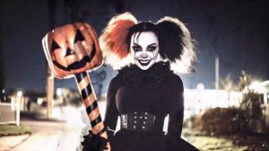 Luara - Trick or Threat