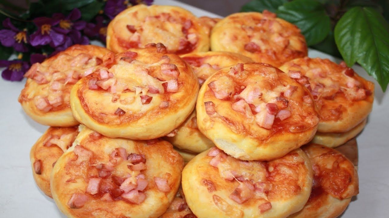 Вы только посмотрите что получилось| Ватрушки | Пышные мини - пиццы смотреть онлайн