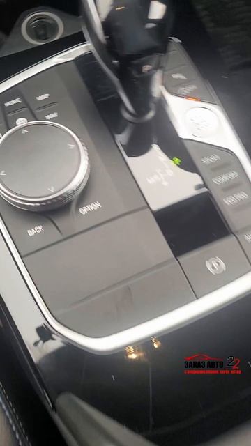 Обзор BMW 1 серии 118i, рестайлинг 2019 г.в., коробка - робот