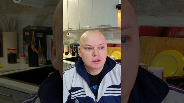 Утренний эфир от 14.12.25 хлопочу по кухне, делаю овсяный квас и бутики смотреть онлайн