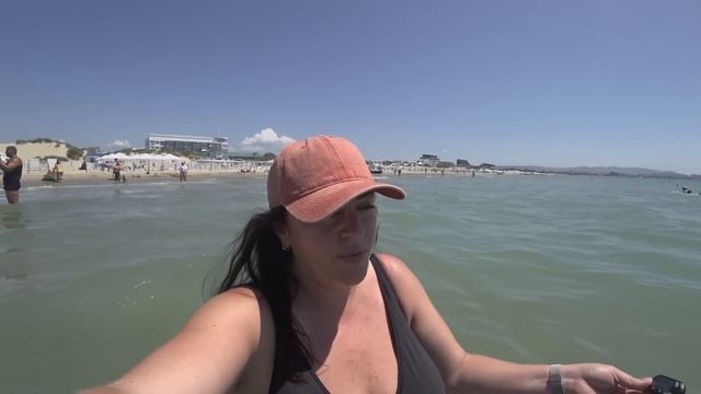 С АНДРЕЕМ НА МОРЕ смотреть онлайн