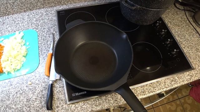 ЧУТЬ НЕ ПОТЕРЯЛА ЗУБ.КАК МЫ ПРОВОДИМ ДЕНЬ. ПОДСТРИГЛА АНДРЕЯ, ГОТОВЛЮ КАШУ ИЗ ТОПОРА смотреть онлайн