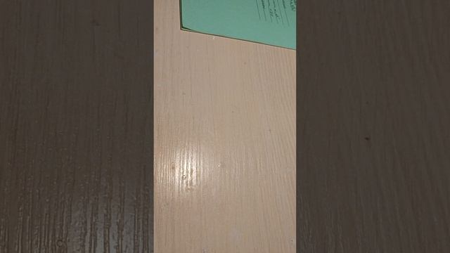 проверка тетрадей по русскому языку и по математике выставляю оценки в журнал.‼️