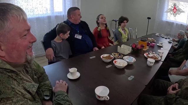 СВО День 1388: Военнослужащие ГрВ «Днепр» оказывают помощь психоневрологическому смотреть онлайн