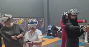 Запись стрима от 13.12.2025 г / 5 Девушек против Зомби, в командном VR шутере «Mission Z» часть 2 /