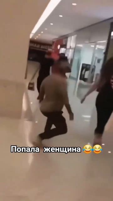 Вот женщина попала. Приколы мужа смотреть онлайн