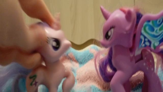 My little pony. Пони на пляже😎🏖 смотреть онлайн