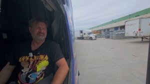 (Повтор в высоком качестве) Не могу загрузится, теряю драгоценное время и деньги, рейс под угрозой!