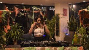 Ari Salazar l Tech House Mix I Oasis Radio Ep. #002