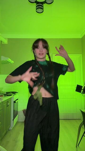 Записаться на сходку в ТГК: АЛЁНЫЧ 🧸💗 смотреть онлайн