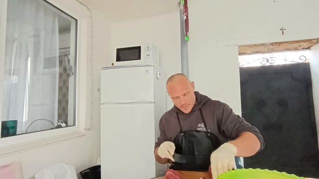 Новая партия сыровяла.