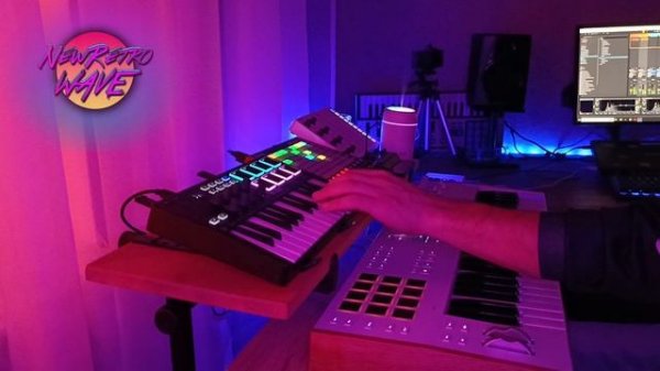 Когда 80-е оживают в лайве ✨ #synthwave #retrowave #retrofuturism #electronic