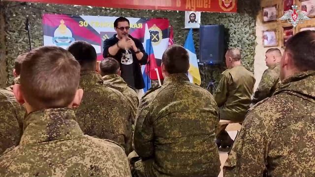 СВО День 1389: Концерт для военнослужащих группировки войск «Восток» смотреть онлайн