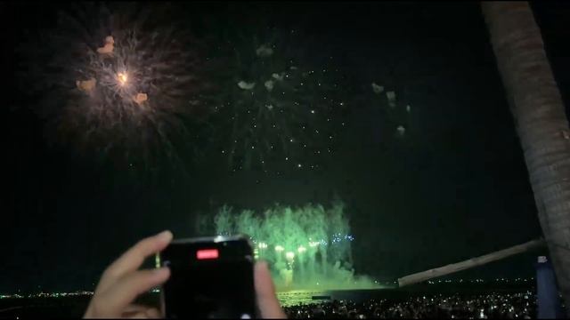 С МАМОЙ В ТАИЛАНДЕ. ВОЕННЫЙ ПЛЯЖ. ПОШЛИ НА РЫНОК, ФЕСТИВАТЬ ФЕЙЕРВЕРКОВ, СКОЛЬКО НУЖНО ДЕНЕГ НА ЕДУ смотреть онлайн