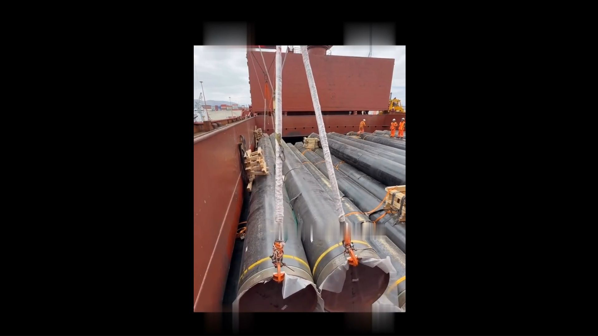 Подъем труб на корабле смотреть онлайн