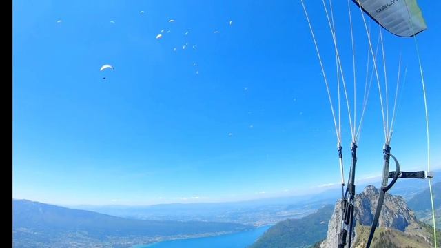 полеты на паропланах.mp4 смотреть онлайн