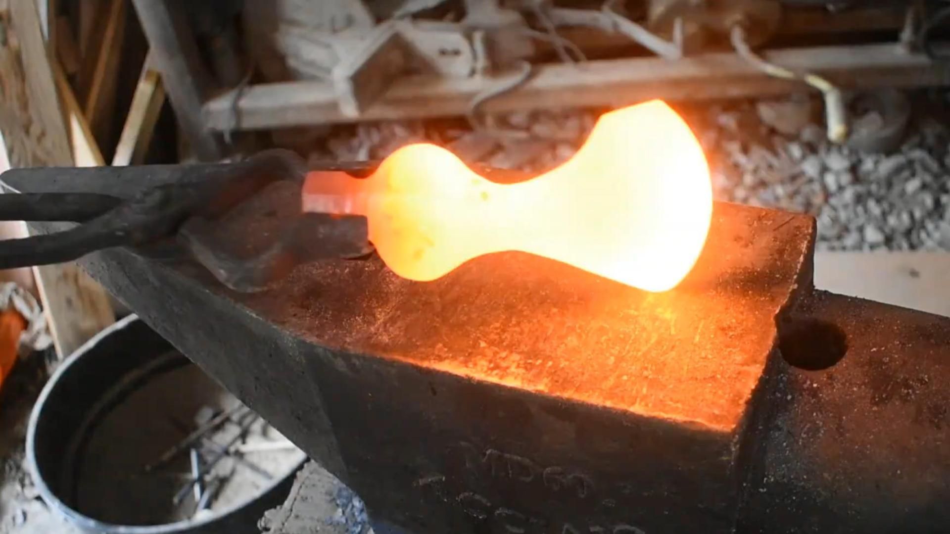 Ковка томагавка. смотреть онлайн