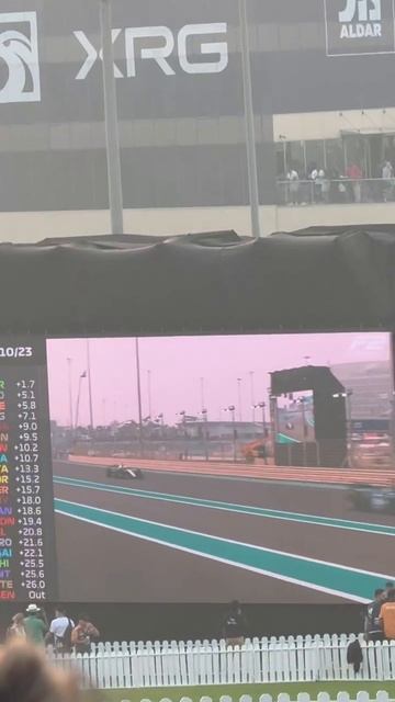 Думаете, Формула-1 — это только гонки? Как на самом деле зарабатывать на своей формуле №1 — 1С!