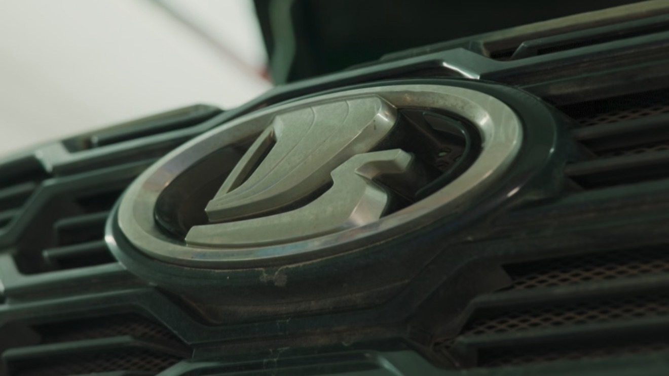 Lada Vesta Cross, 2024 г. Пробег - 40.000 км. Полная замена масла в вариаторе (CVT).