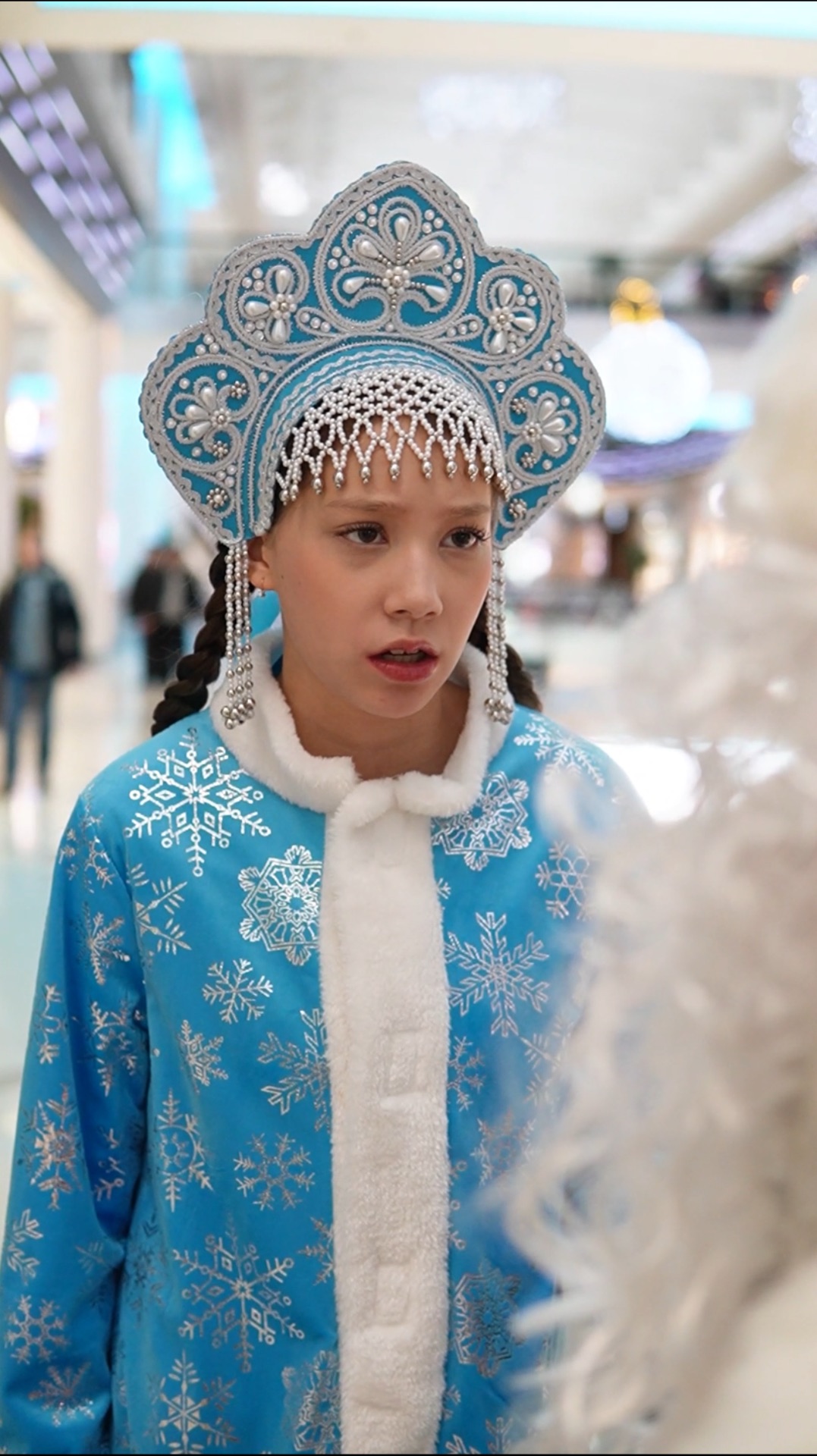 Серия 1. Как Снегурочка Новый год спасла. ❄️подпишись на мой ТГ: НАМБЕР УАН - ВИКА ЧЖАН смотреть онлайн