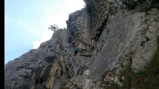 горы,скалы,экстрим.mp4 смотреть онлайн