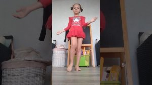 Новогодние игрушки.