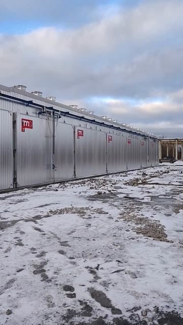 Вид 12 сушильных камер стоящих в ряд