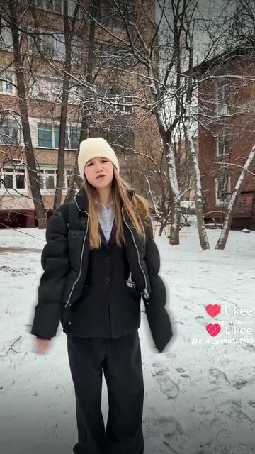 1000044651.mp4 смотреть онлайн