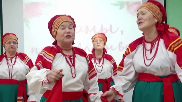 Песня: "Подари мне платок"... Попурри. (Иволга) смотреть онлайн