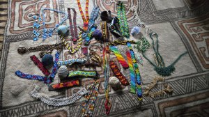 Прозрачный лес, новоселье совы и бисер из соседней комнаты