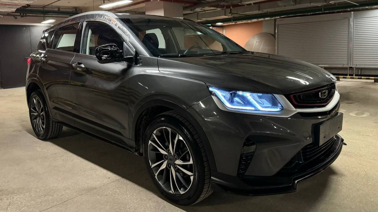 Geely Coolray; 1.5 АT; 2022; Серый смотреть онлайн