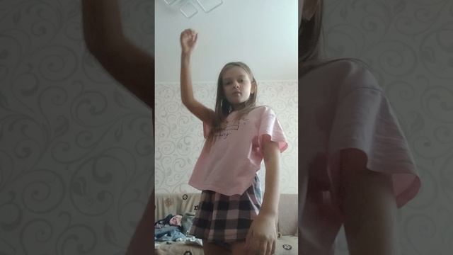 1000008634.mp4 смотреть онлайн